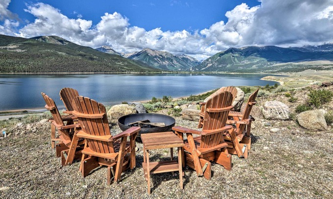Twin Lakes Cabin | Luxury Twin Lakes Cabin w/ Breathtaking Views