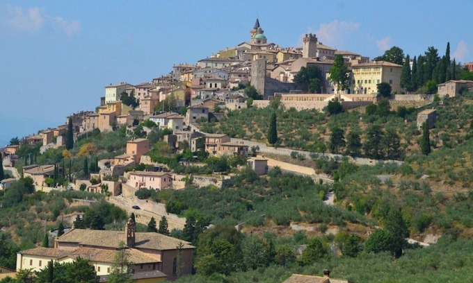 Todi Villa | Luxury villa in Vasciano (Todi - Umbria) with private pool and fantastic views