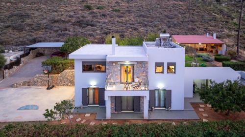 Gournai Villa | Luxury Villa Kopsas