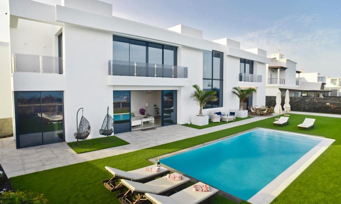 Punta Mujeres Villa | Luxury Villa Punta Mujeres