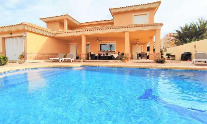 San Javier Villa | Luxury Villa with 4 bedrooms only 300 meters from the beach