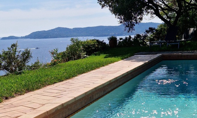 Le Lavandou Villa | Luxury villa with pool, exceptional views, close to beaches