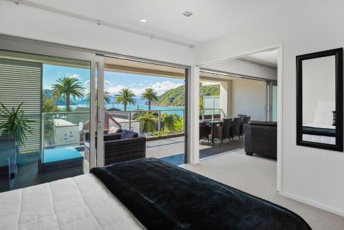 Picton Apartment | Luxury Waterfront Apartment - Abode No 1