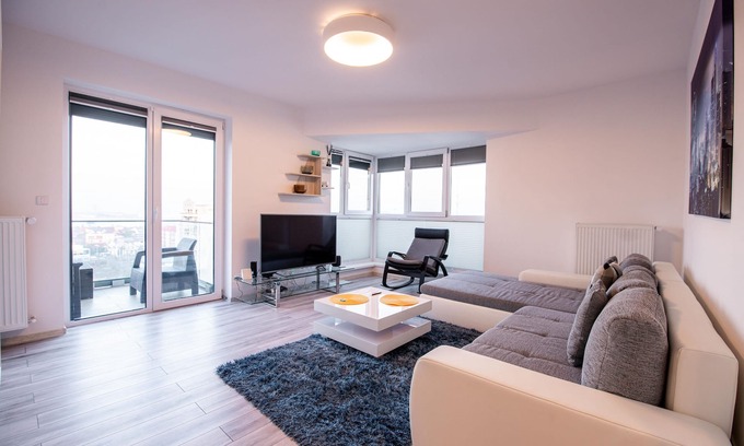 Militari Apartment | Luxury Westpark 2 Presidentialsuite lake view W4
