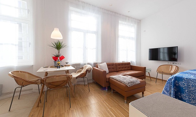 Old Town Apartment | Luxus Apartment Leonardo 02 mit Klimaanlage