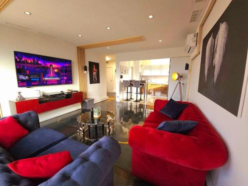 Altstadt I Apartment | Luxus im Himmel. 3Zimmer, Parkplatz, 22 Stock