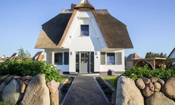 Fuhlendorf House | Luxus Reetdachhaus in Fuhlendorf mit Sauna