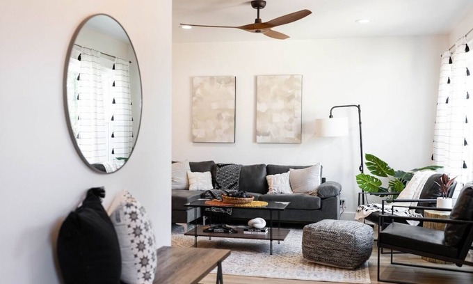 Huntsville House | LVL Suites: Cozy Downtown Stay