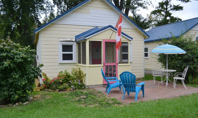 Port Austin Cottage | LYC Cottage #2