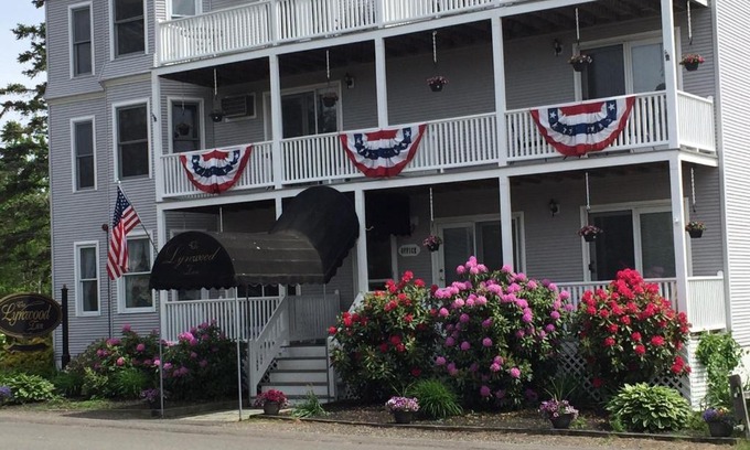 York Beach Hotel | Lynwood Inn