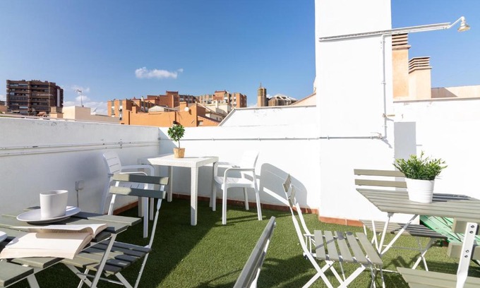 Perchel Sur Apartment | Málaga Center Flat. Carmen City Center Roof-Terrace Boutique