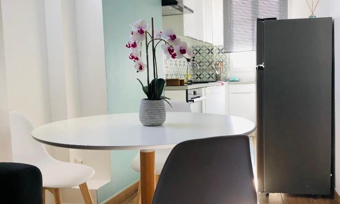 Quartier de Rochechouart Apartment | Mêla