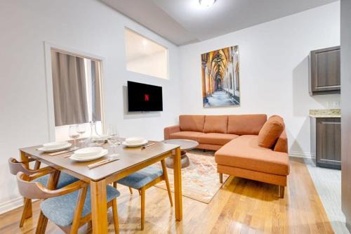 Milton Park Apartment | M11 Stylish Modern 3BR in Prime Location