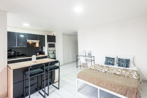 Annemasse Apartment | M70 Marquer Studio proche de la gare