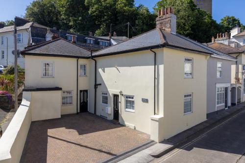 Torquay City Centre House | Mabel Cottage
