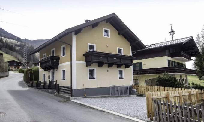 Bruck an der Grossglocknerstrasse House | Machreich by Interhome