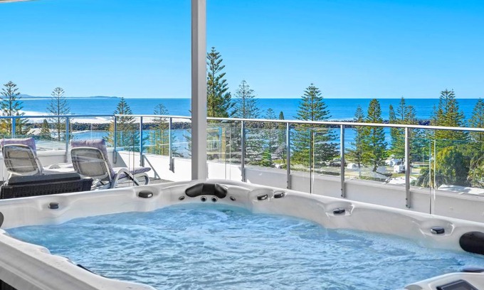 Port Macquarie Apartment | Macquarie Waters Boutique Apartment Hotel