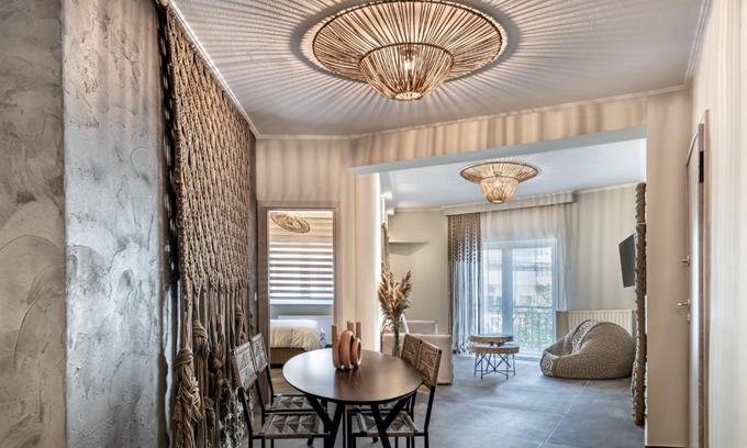 Trikala Apartment | Macrame Luxury Suites