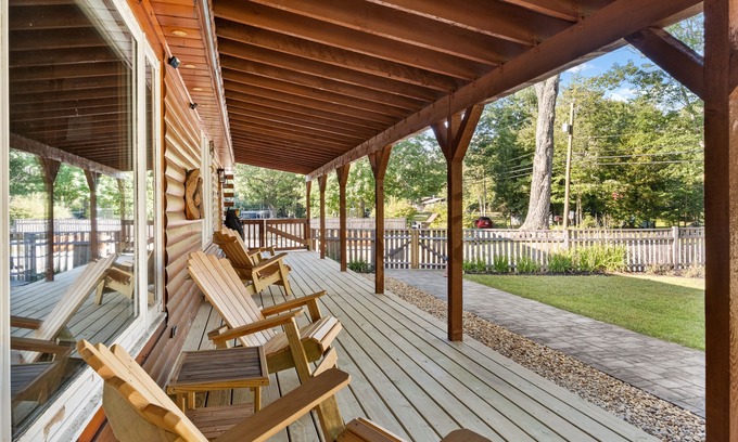 Thornton Cabin | Mad River Cabin – Cozy Retreat Near Skiing, Golf & Nature in Thornton, NH