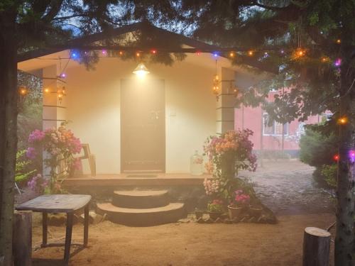 Kanthalloor House | Madama Mudhouse Edenwood Retreats