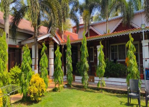 Lonavala Hotel | Madhuson Palms