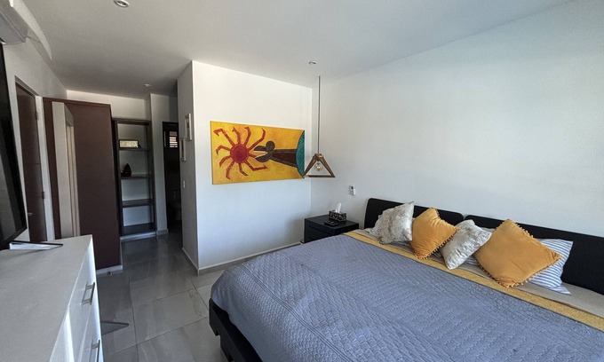 Alfredo V. Bonfil Apartment | Madisonluxory Apartment