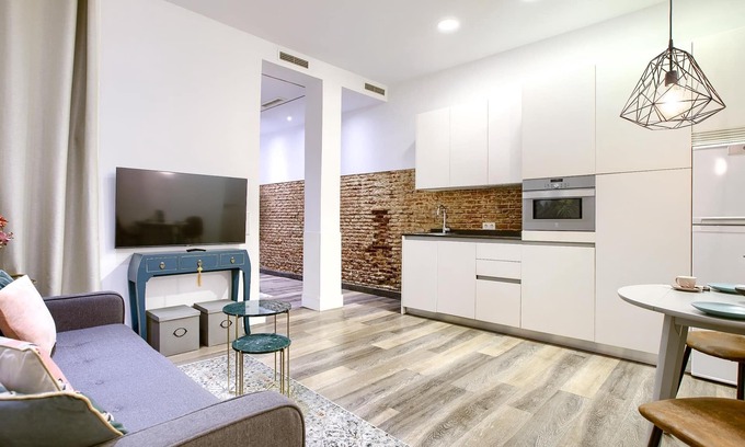 Golden Triangle of Art Apartment | MADRID ATOCHA - Two-bedroom apartment