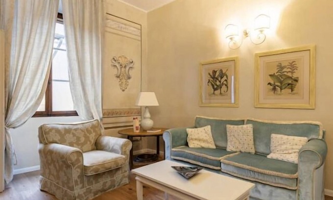 Poggibonsi Apartment | Maestra Exclusive Chianti House
