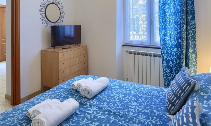 Levanto Apartment | Mafalda 1: for 2 people, 250m from the beach, in the centre of Levanto