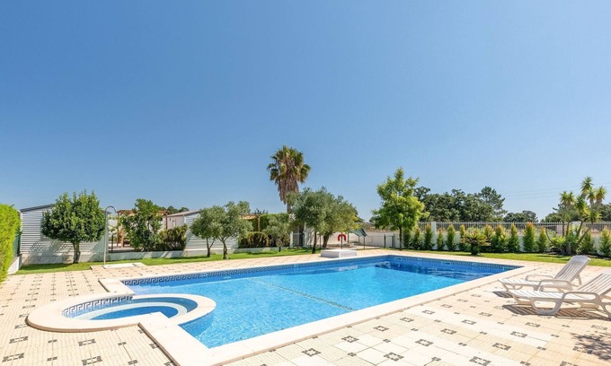 Palhais House | Magalhães Village - House 6 by LovelyStay