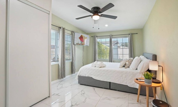Southwest Anaheim House | Magical Hideaway: Cozy 5-Bedroom Home near Disney!
