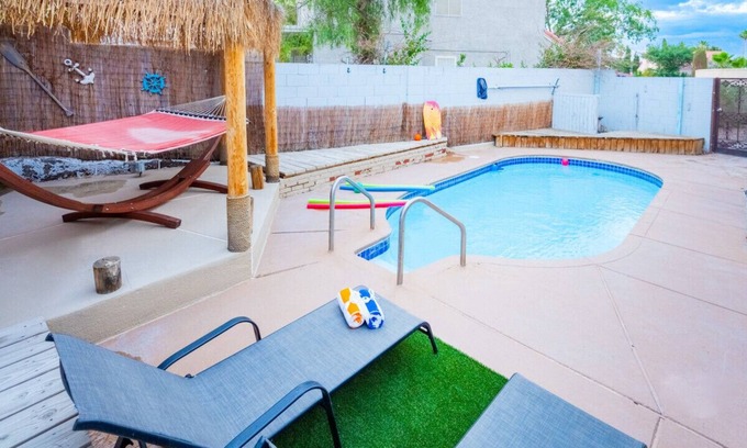 Green Valley North House | Magical Mayan Pool Table 5beds