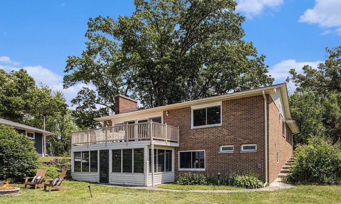 Sister Lakes House | Magician Lakefront Home in Sister Lakes