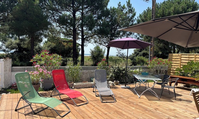 Saint-Trojan-les-Bains House | MAGNIFICENT SEAFRONT VILLA WITH GARDEN AND TERRACE