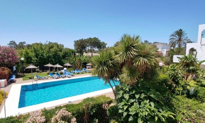 Pueblo Nuevo Condo | Magnificent duplex in urb. Sotogrande Gardens.