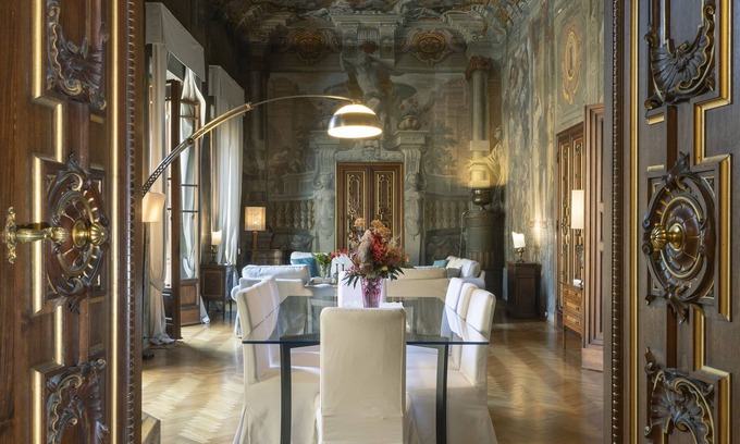 Duomo Apartment | Magnificent 4-bedroom apartment in Florence's historic center
