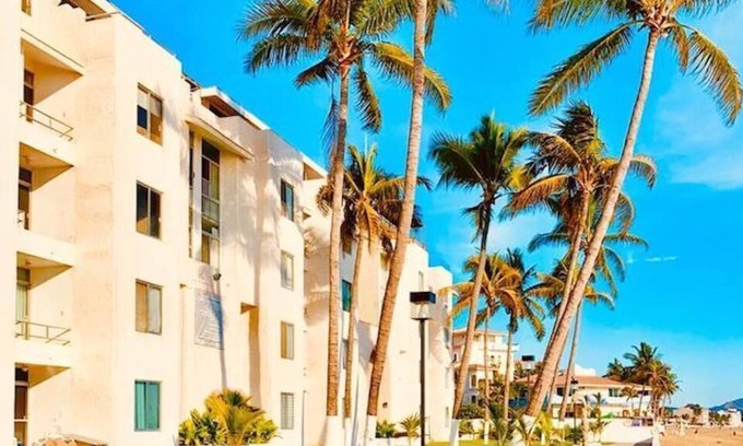 Manzanillo House | Magnificent apartment in Manzanillo, El Tajo beach