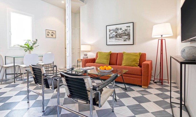San Vicente Apartment | Magnificent apartment in the heart of Seville. San Laureano VI