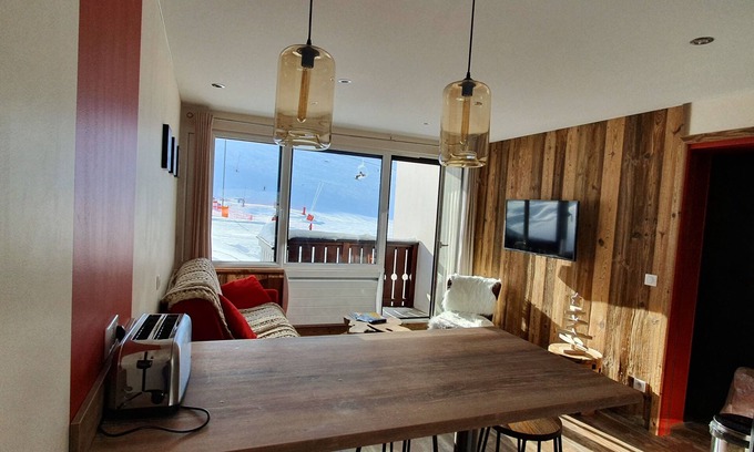 Val-Thorens Apartment | Magnificent T2 40 m2 with separate bedroom and WIFI