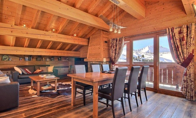 Belle Plagne Apartment | Magnifique appartement haut de gamme avec cheminée et parkings couverts - FR-1-455-228