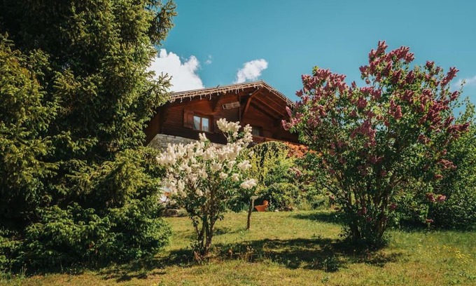 Villard-sur-Doron Ski Chalet | Magnifique chalet au cœur du beaufortain