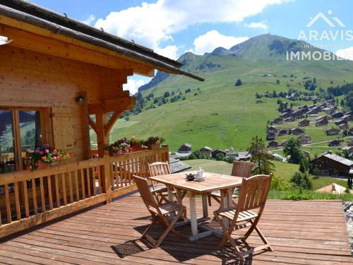 Le Chinaillon Ski Chalet | Magnifique chalet indépendant, 12-14 pers, 6 chambres, grande pièce de vie ! - FR-1-391-30