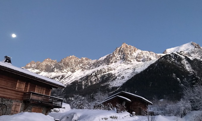 Les Bossons Ski Chalet | Magnifique Chalet a Chamonix