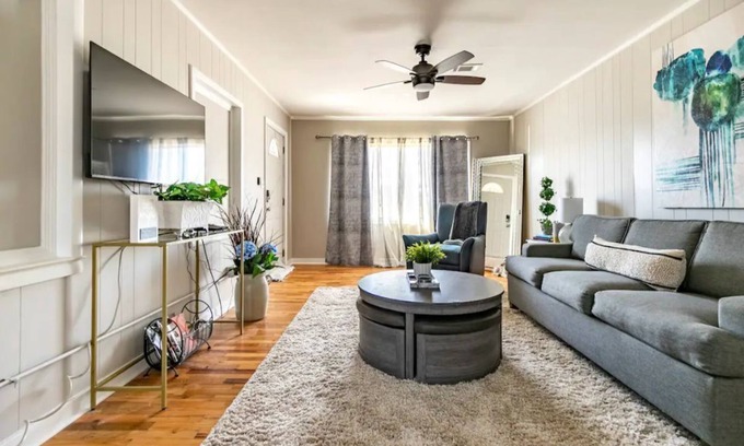 Thomasville House | Magnolia Bloom