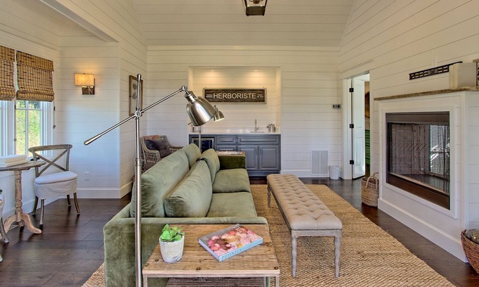 Dillard House | Magnolia Cottage @ Julep Farms near Highlands