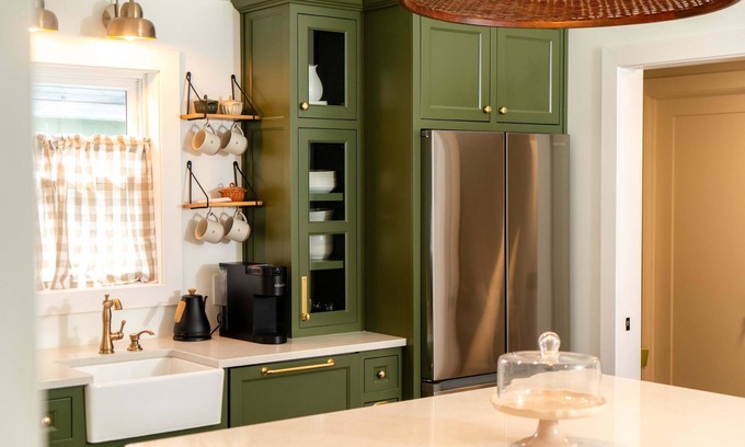 Lake Geneva House | Magnolia Manor - Remodeled Home Near Downtown