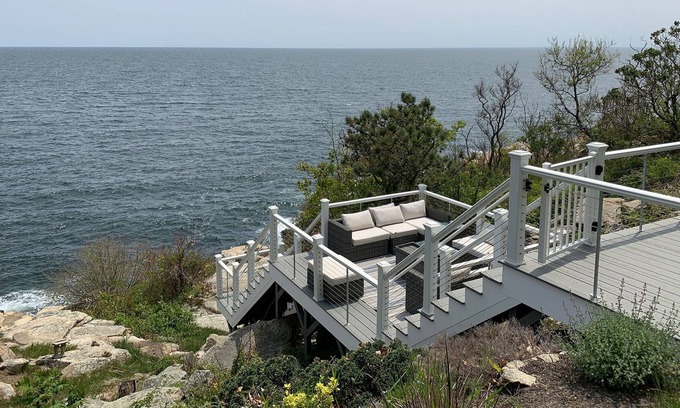 Gloucester House | Magnolia Tides: A gracious and luxurious multi-level waterfront home.