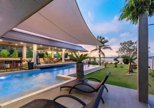 Mai Khao Villa | Maikao海滩 超豪华7卧沙滩别墅 私人泳池 免费清洁