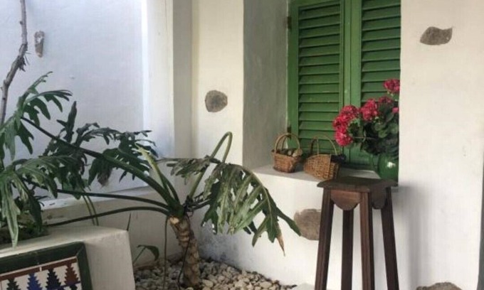 Las Lagunetas Apartment | Main House 'El Estanco 14' (The Tobacconist 14)