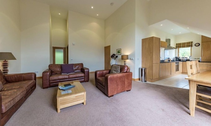 Kenmore Apartment | Mains of Taymouth, Kenmore ~ 5* 2 The Gallops - Upstairs property - sleeps 4 guests in 2 bedrooms